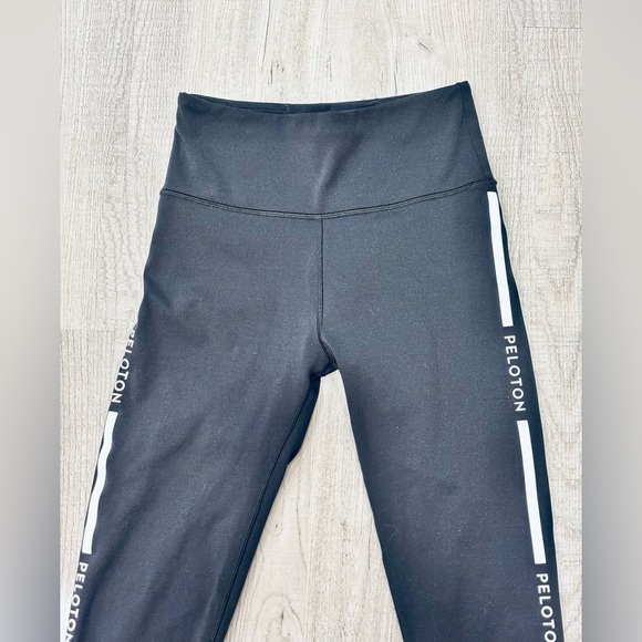 Peloton Here Now Black High Waisted Leggings Small - Picture 5 of 6